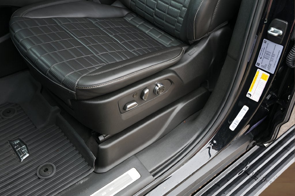 2024 Cadillac Escalade ESV Sport Platinum