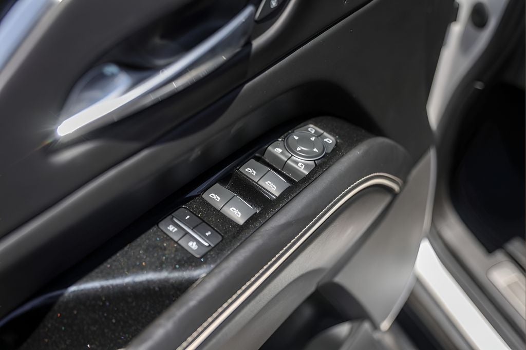 2021 Cadillac Escalade ESV Sport Platinum