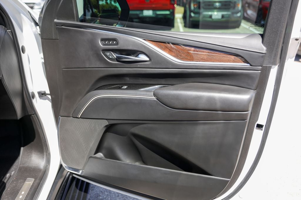 2022 Cadillac Escalade ESV Sport Platinum