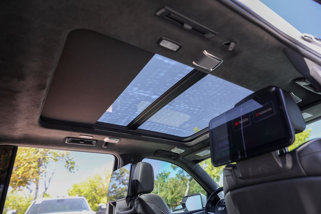 2022 Cadillac Escalade ESV Sport Platinum