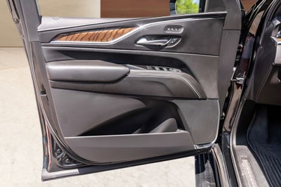 2024 Cadillac Escalade ESV Sport Platinum