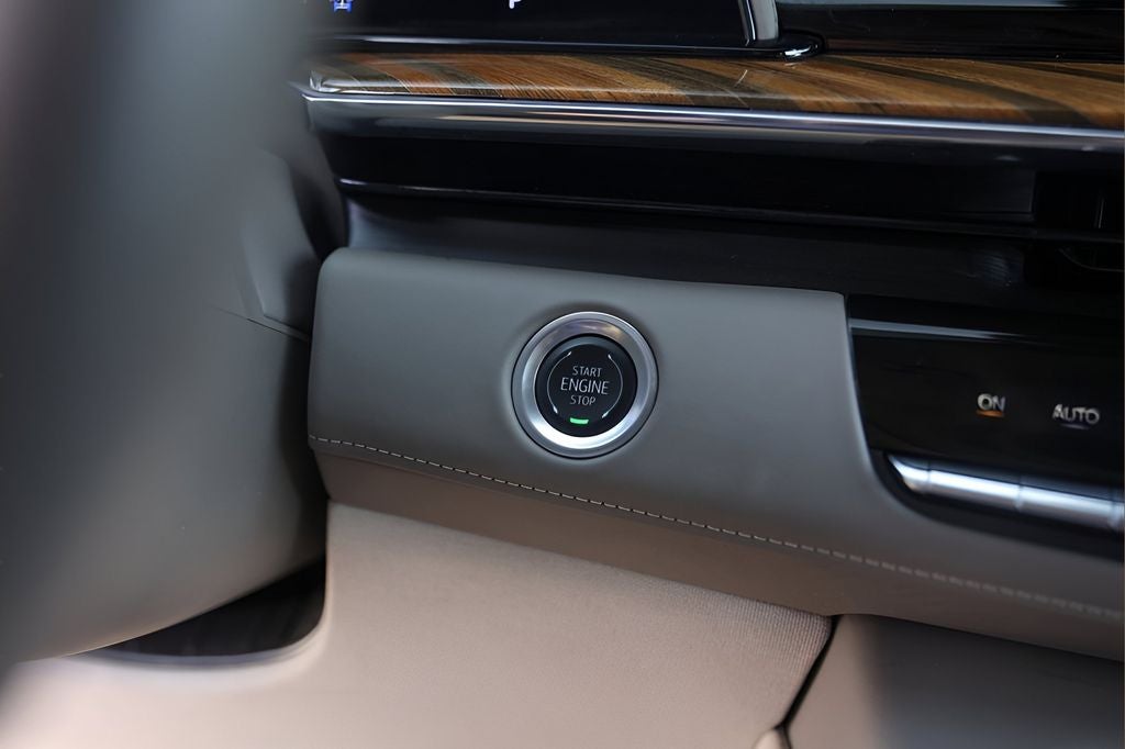 2024 Cadillac Escalade ESV Sport Platinum