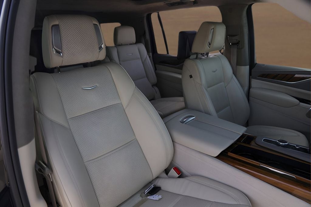 2024 Cadillac Escalade ESV Sport Platinum