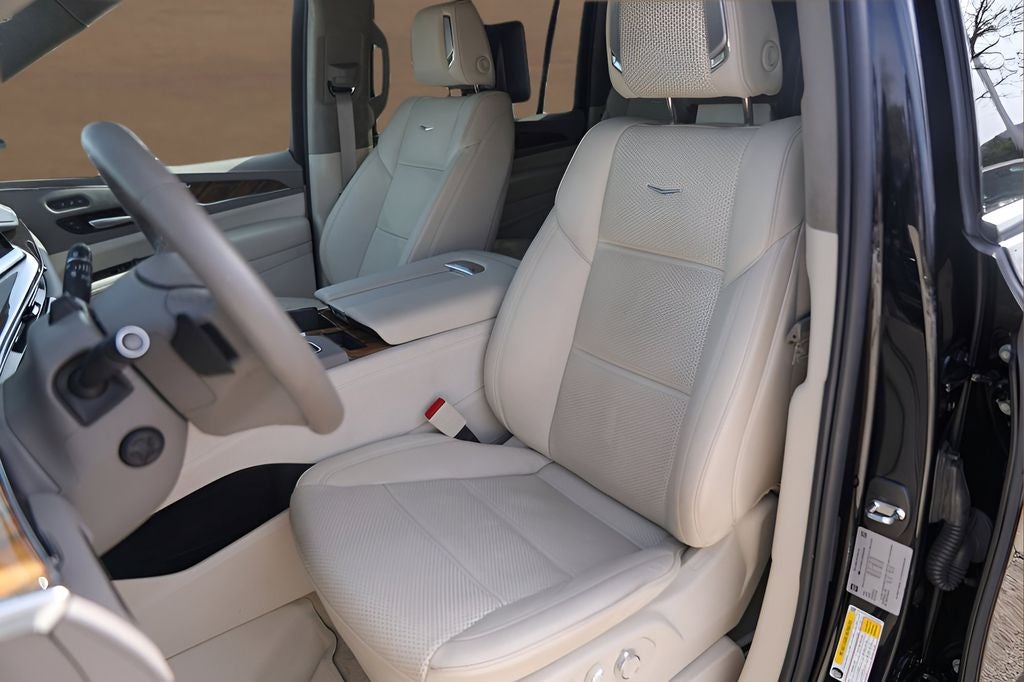 2024 Cadillac Escalade ESV Sport Platinum