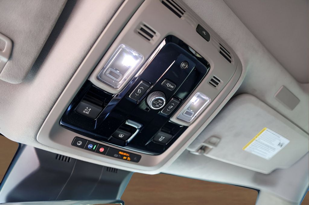 2026 Cadillac Escalade Platinum Luxury