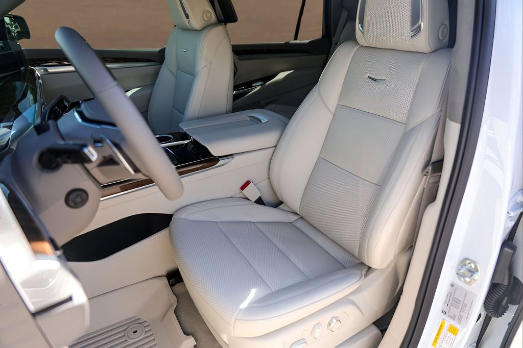 2026 Cadillac Escalade Platinum Luxury