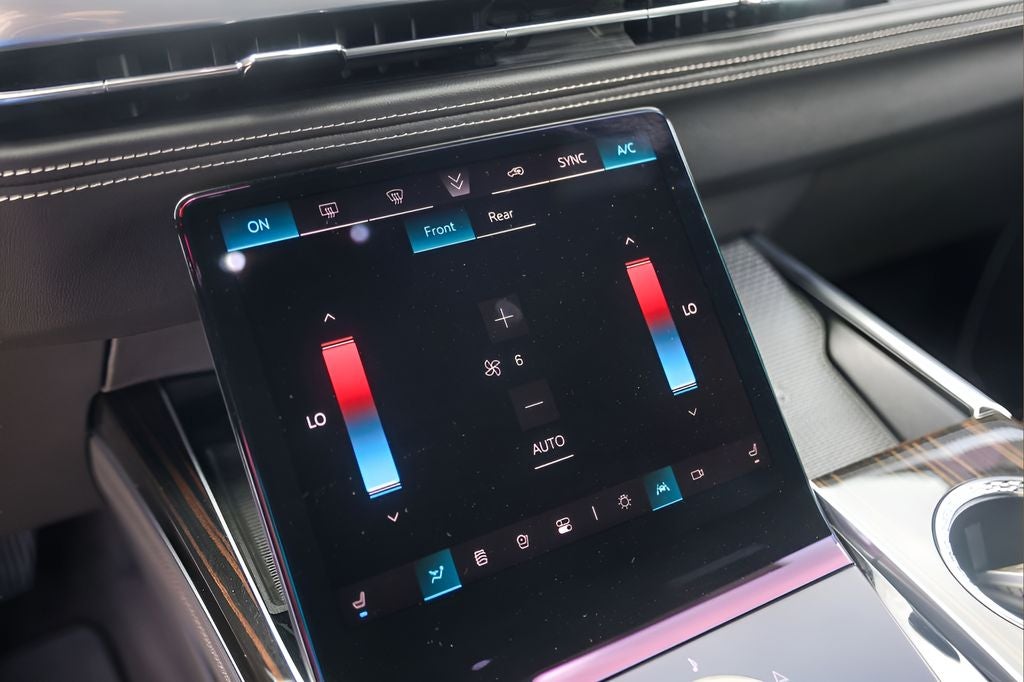 2025 Cadillac Escalade Premium Luxury