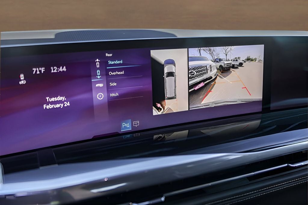 2025 Cadillac Escalade Sport