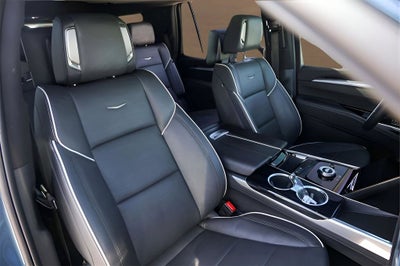 2025 Cadillac Escalade Sport