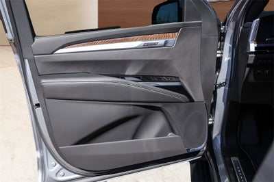 2025 Cadillac Escalade Sport Platinum
