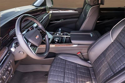 2025 Cadillac Escalade Sport Platinum