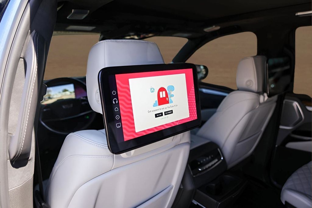 2025 Cadillac Escalade Sport Platinum