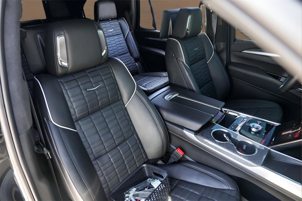 2025 Cadillac Escalade V-Series