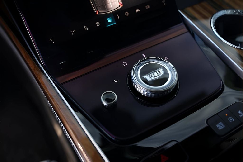 2025 Cadillac Escalade ESV Premium Luxury Platinum