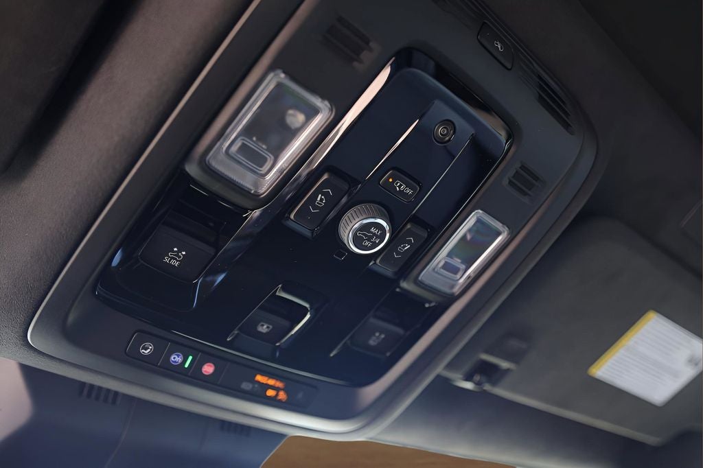 2025 Cadillac Escalade ESV Premium Luxury Platinum