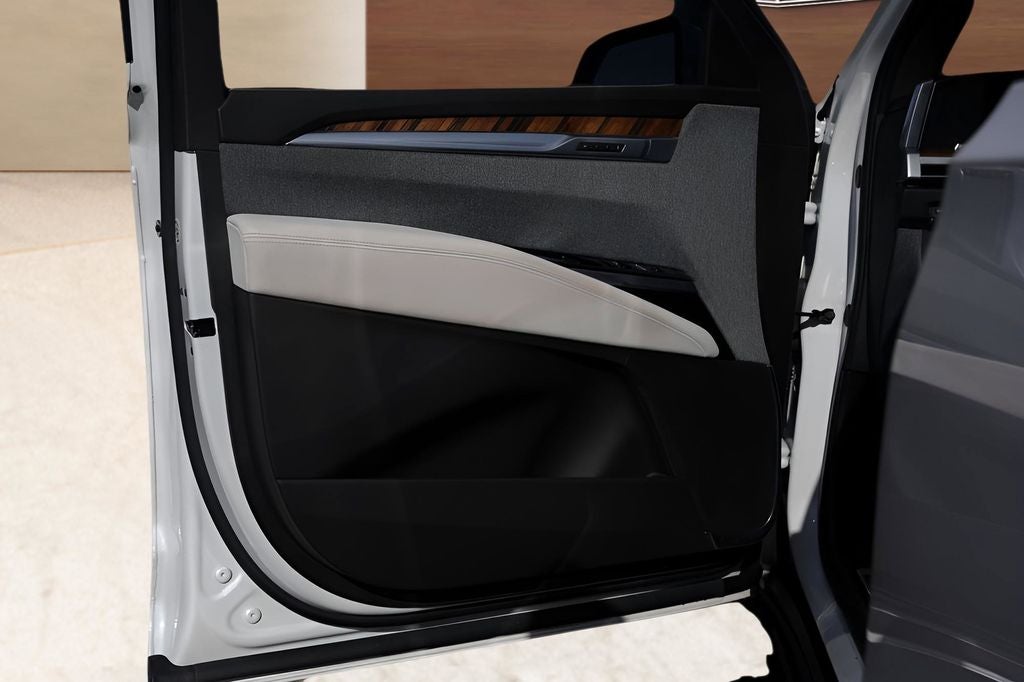 2025 Cadillac Escalade ESV Premium Luxury Platinum