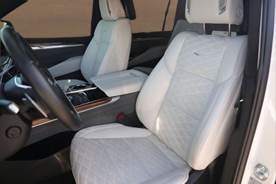 2025 Cadillac Escalade ESV Premium Luxury Platinum