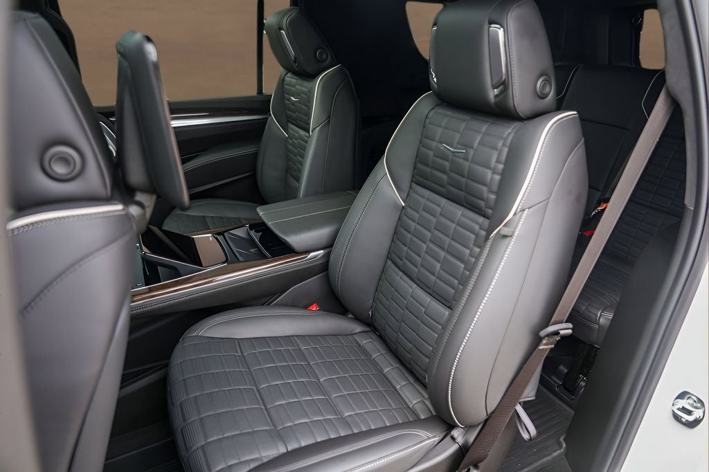 2025 Cadillac Escalade ESV Sport Platinum