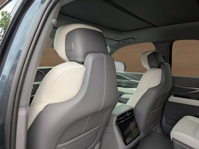 2025 Cadillac ESCALADE IQ Sport 1