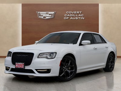 2022 Chrysler 300 Touring