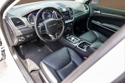 2022 Chrysler 300 Touring