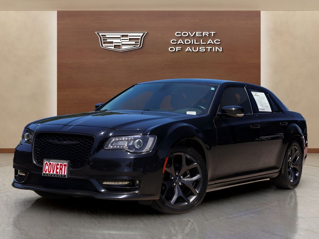 2022 Chrysler 300 Touring