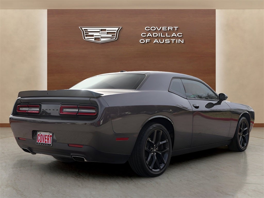 2022 Dodge Challenger SXT