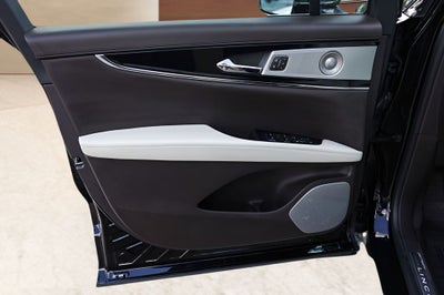 2023 Lincoln Nautilus Black Label
