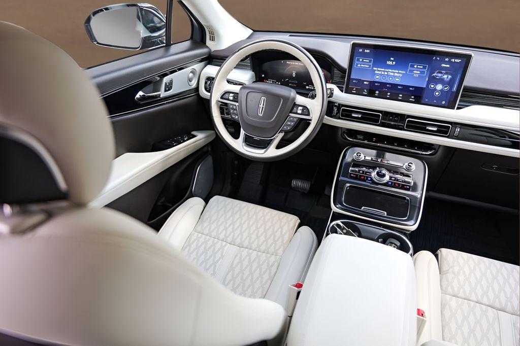 2023 Lincoln Nautilus Black Label