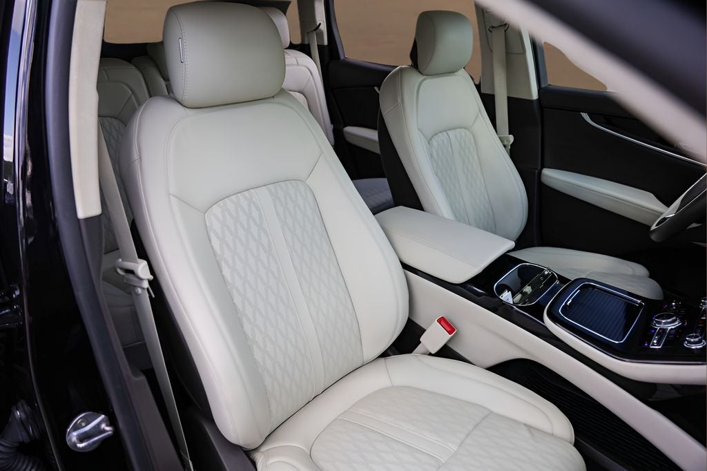 2023 Lincoln Nautilus Black Label