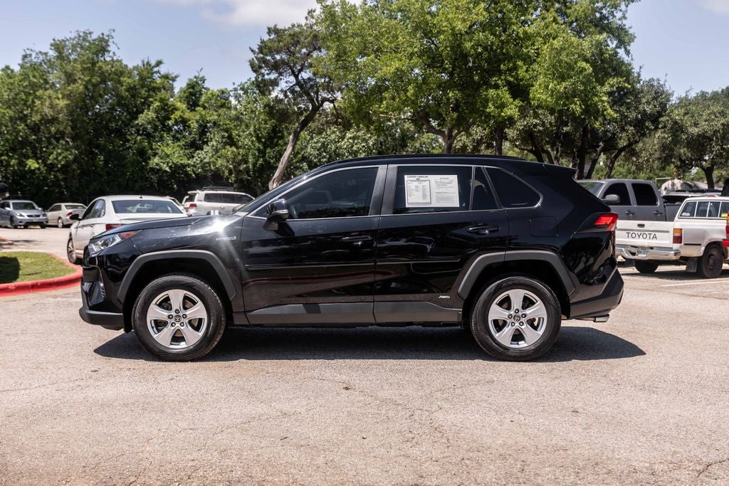 2021 Toyota RAV4 Hybrid XLE