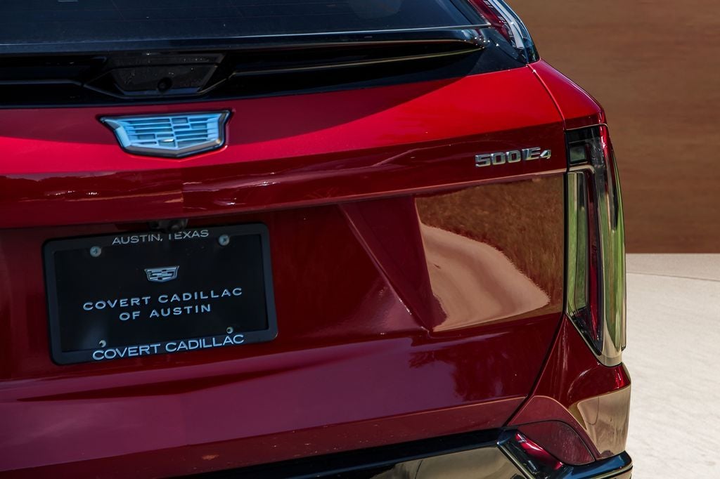 2025 Cadillac OPTIQ Sport 2