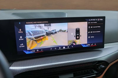 2025 BMW 3 Series 330i