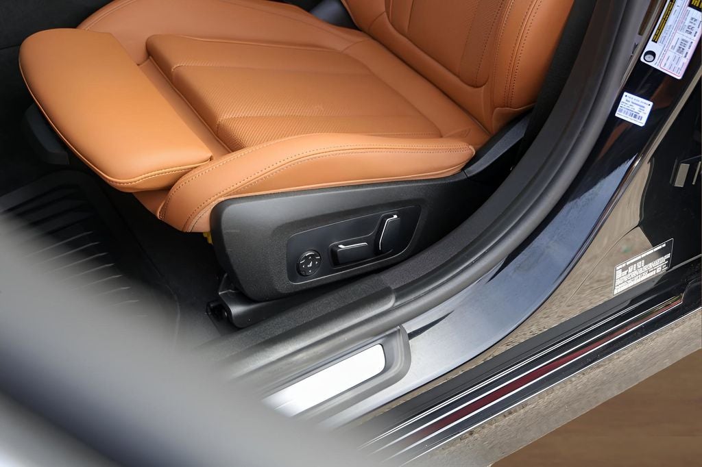 2025 BMW 3 Series 330i