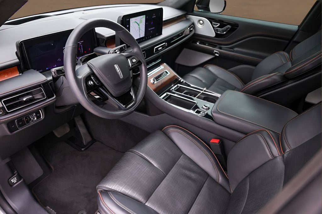 2025 Lincoln Aviator Black Label