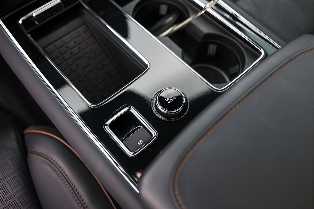 2025 Lincoln Aviator Black Label