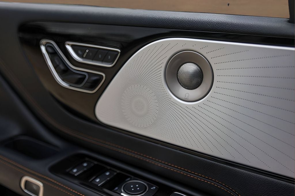 2025 Lincoln Aviator Black Label