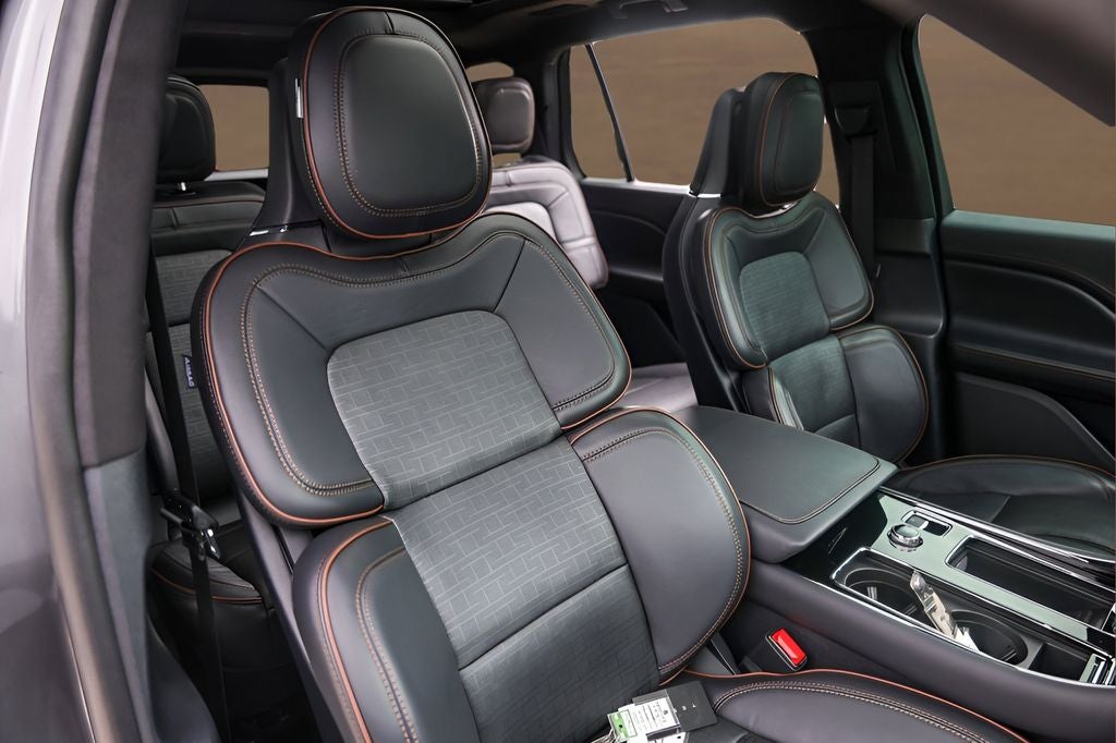 2025 Lincoln Aviator Black Label