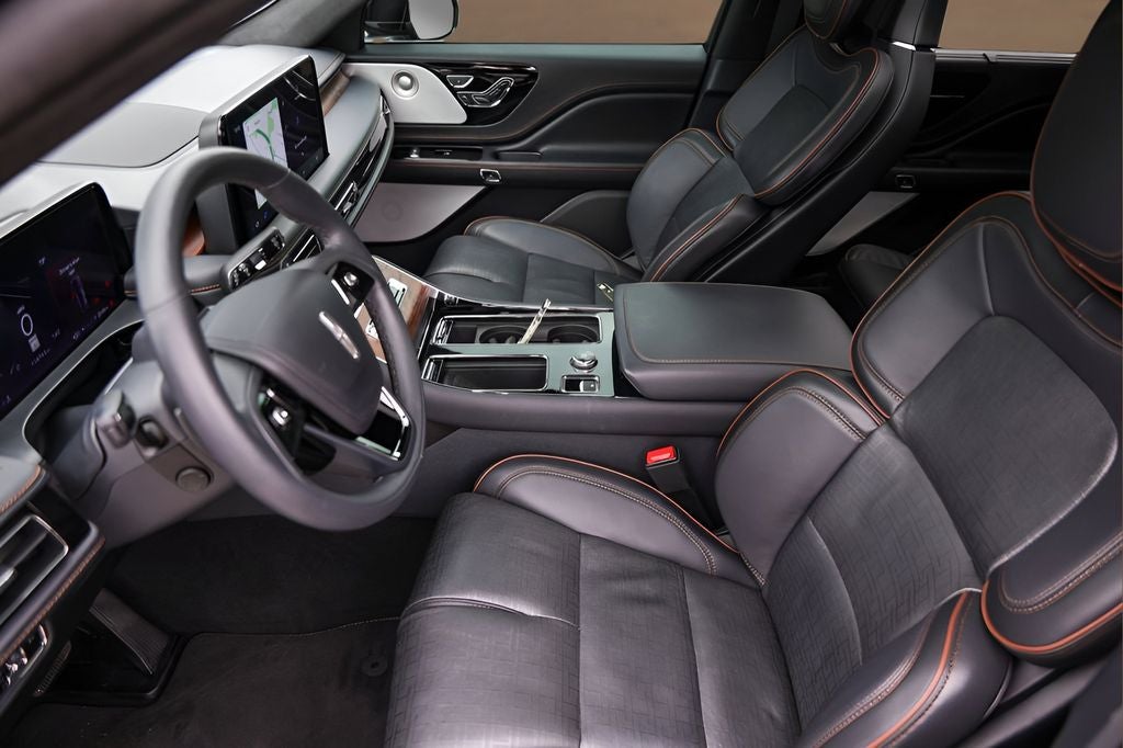 2025 Lincoln Aviator Black Label