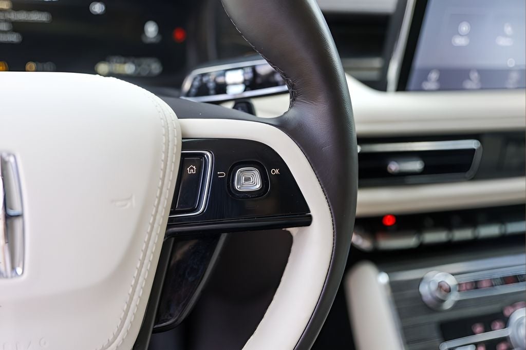 2022 Lincoln Aviator Black Label