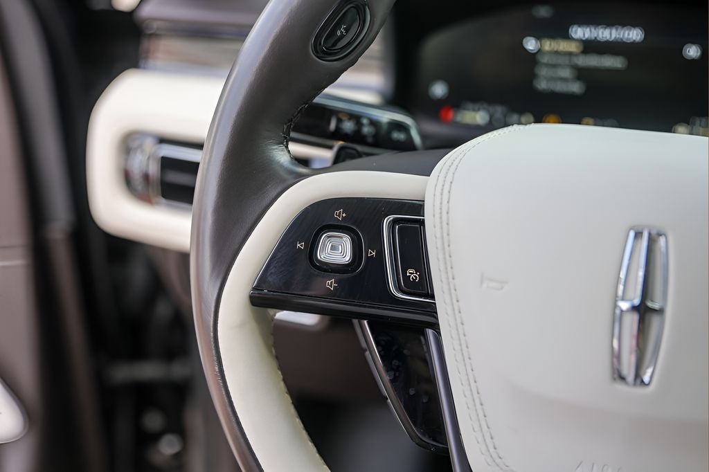 2022 Lincoln Aviator Black Label