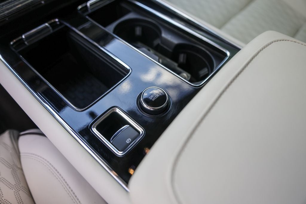 2022 Lincoln Aviator Black Label