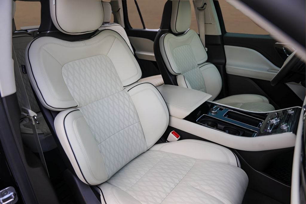 2022 Lincoln Aviator Black Label
