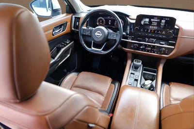 2022 Nissan Pathfinder Platinum