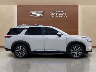 2022 Nissan Pathfinder Platinum