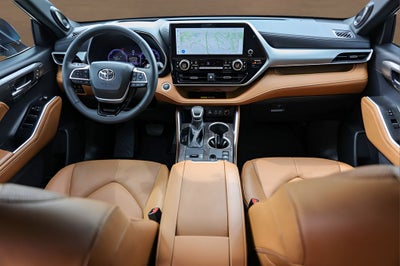 2026 Toyota Highlander Hybrid Platinum