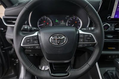 2023 Toyota Highlander XSE