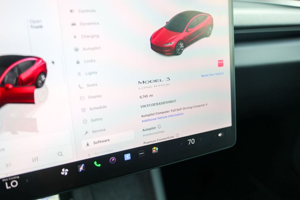 2025 Tesla Model 3 Long Range