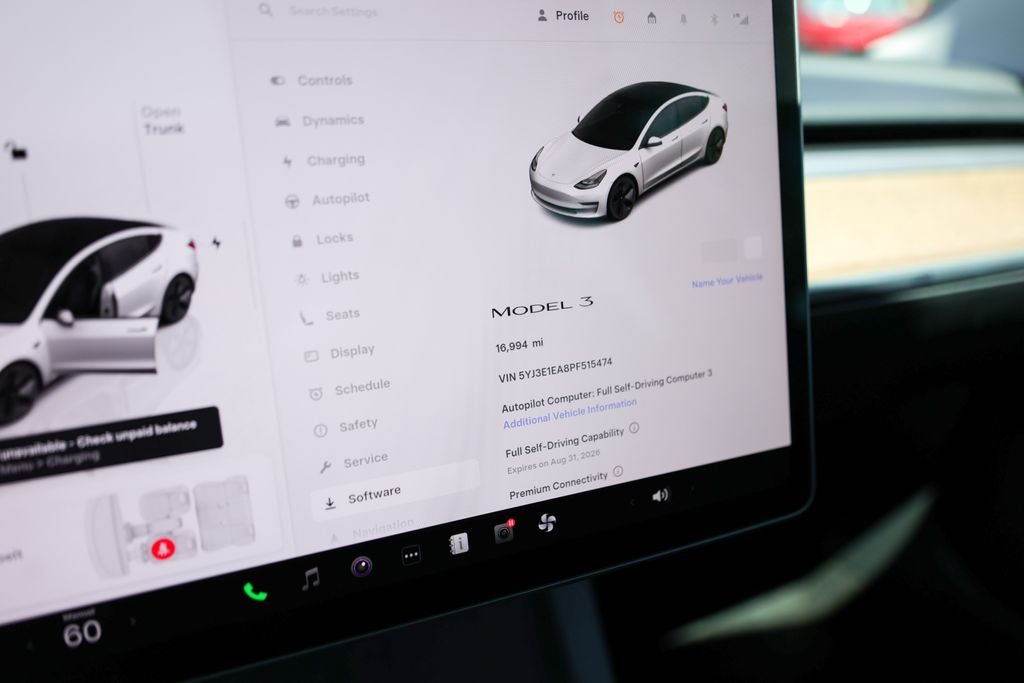 2023 Tesla Model 3 Base