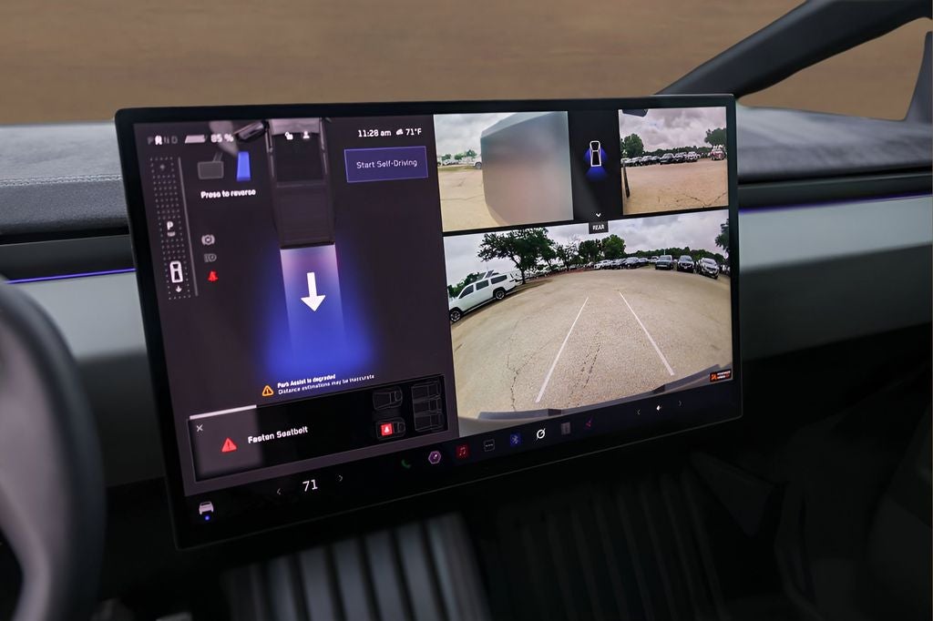 2024 Tesla Cybertruck Cyberbeast